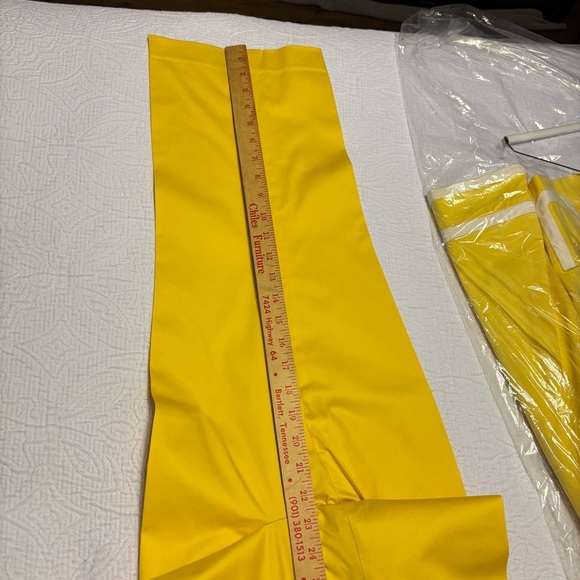 ESCADA 2 PIECE JACKET 43 AND PANTS 44 SET IN SUNFLOWER IN EXCELLENT CONDITION - Picture 13 of 16
